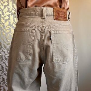 Levi’s Black Tab 550 Relaxed Fit Tapered Leg Tan Jeans